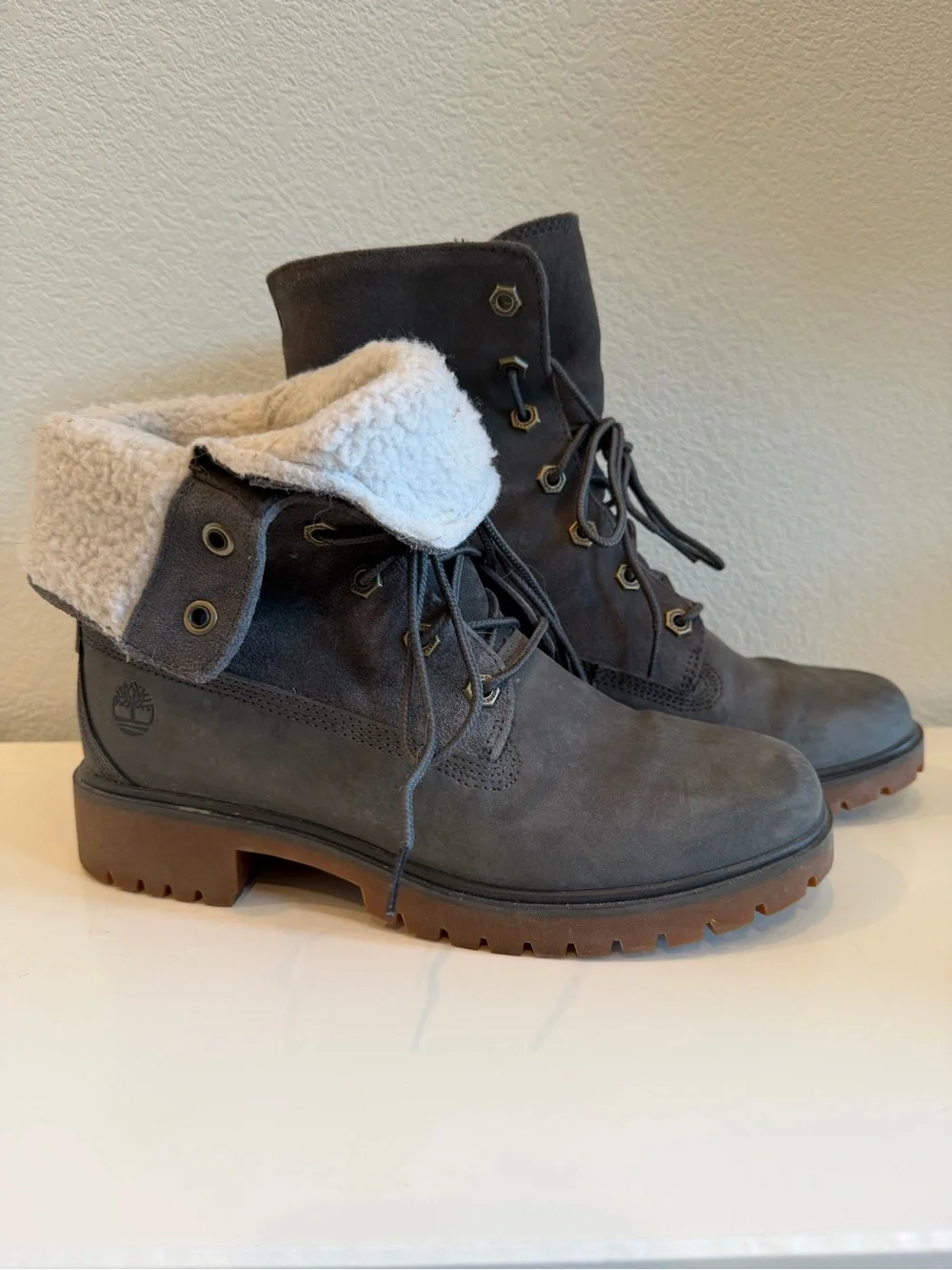 Timberland Gray Suede Lace-Up Shearling Cuff Boots